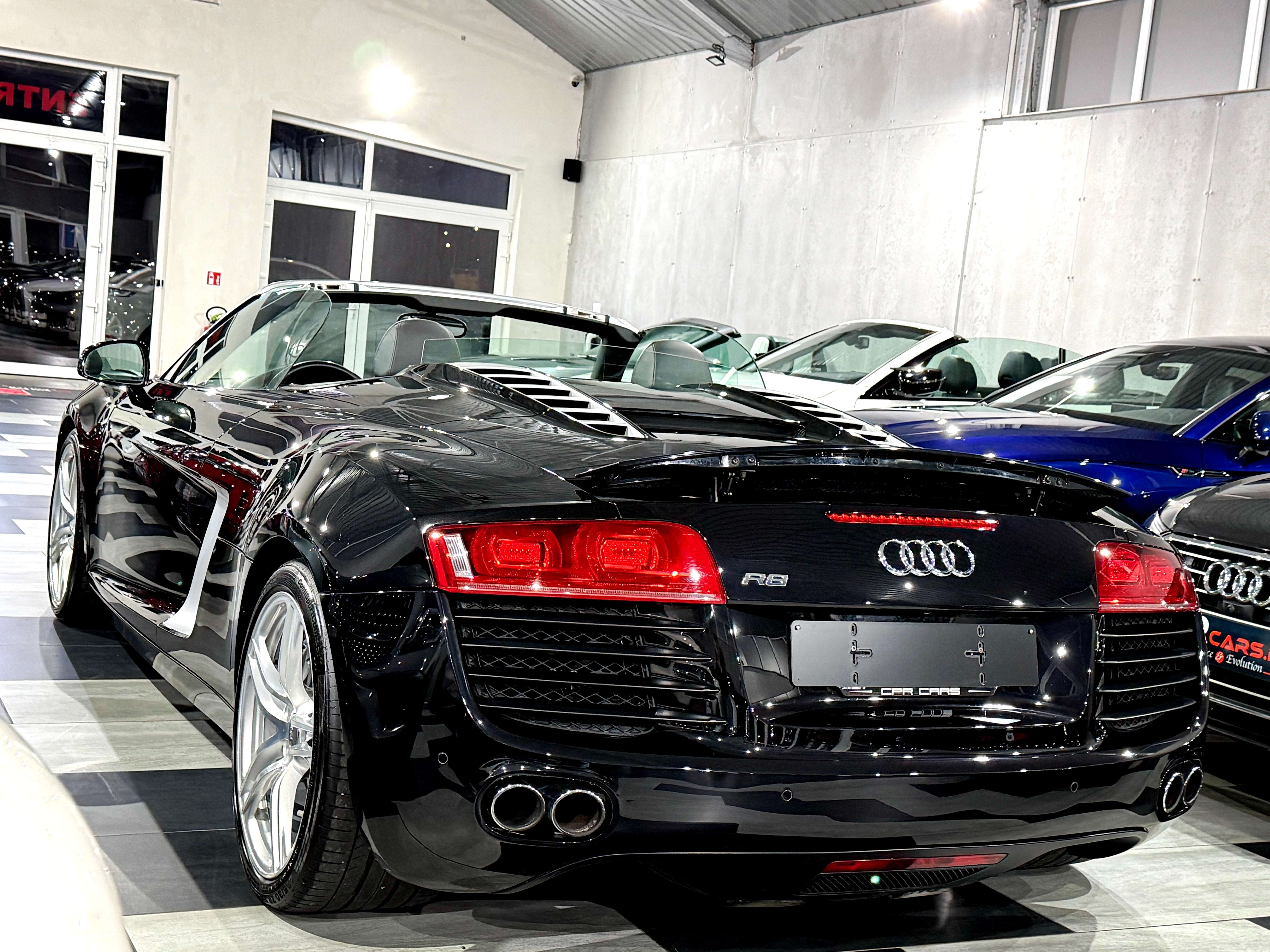 Audi R8 Spyder 4.2i V8 Quattro FSI S-Tronic Full Hist.