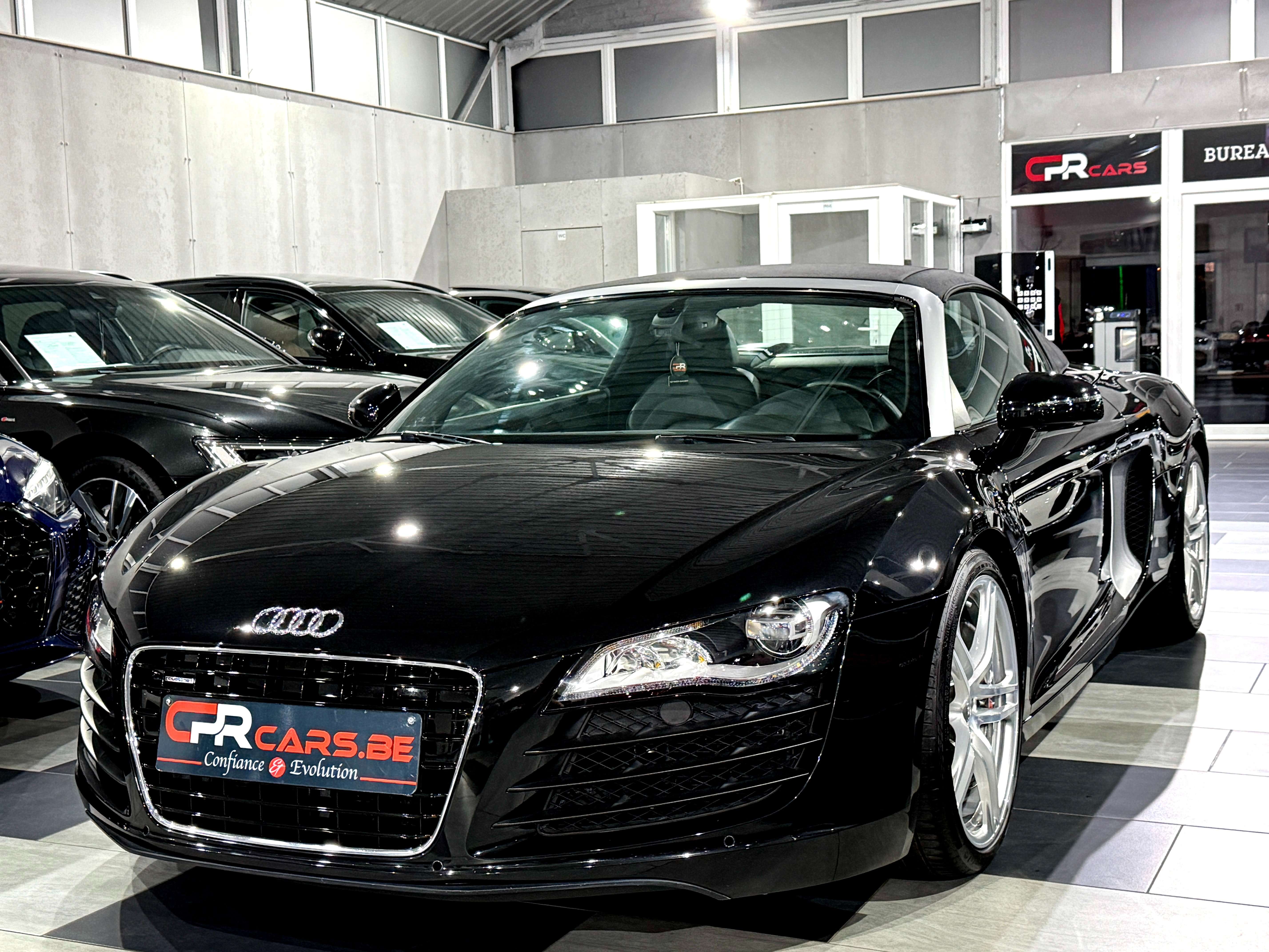 Audi R8 Spyder 4.2i V8 Quattro FSI S-Tronic Full Hist.