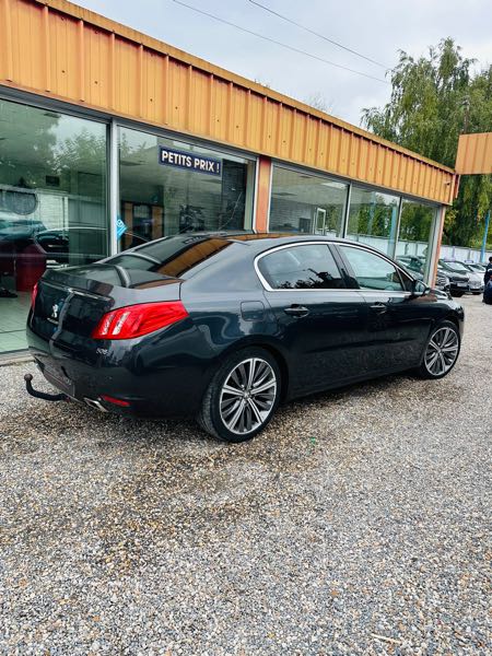Peugeot 508 PEUGEOT 508 GT 2.2 HDi 204ch boite automatique, berline, gri