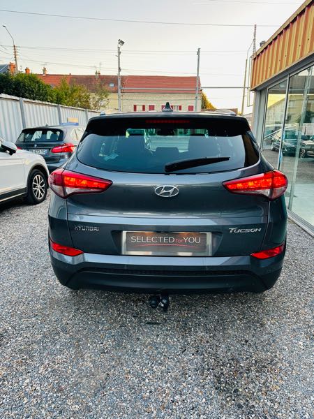 Hyundai Tucson III 1.7 CRDI 141 BUSINESS DCT-7