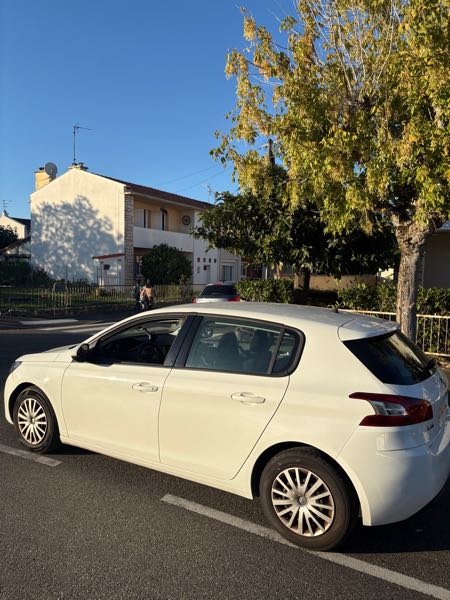 Peugeot 308 II 1.6 HDI 92