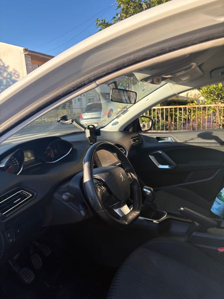 Peugeot 308 II 1.6 HDI 92