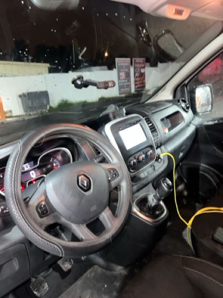 Renault Trafic III (2) CABINE GRAND CONFORT L2H1 1200 DCI 120