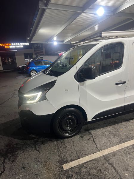 Renault Trafic III (2) CABINE GRAND CONFORT L2H1 1200 DCI 120