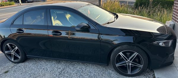 Mercedes-Benz Classe A IV BERLINE 200 BUSINESS LINE 7G-DCT