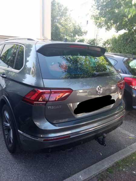 Volkswagen Tiguan vend m voiture Volkswagen 2.0t très bon éta prix négociable