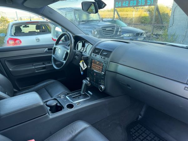 Volkswagen Touareg VOLKSWAGEN TOUAREG 3.0 V6 TDI 240 ch 4Motion Carat 4x4