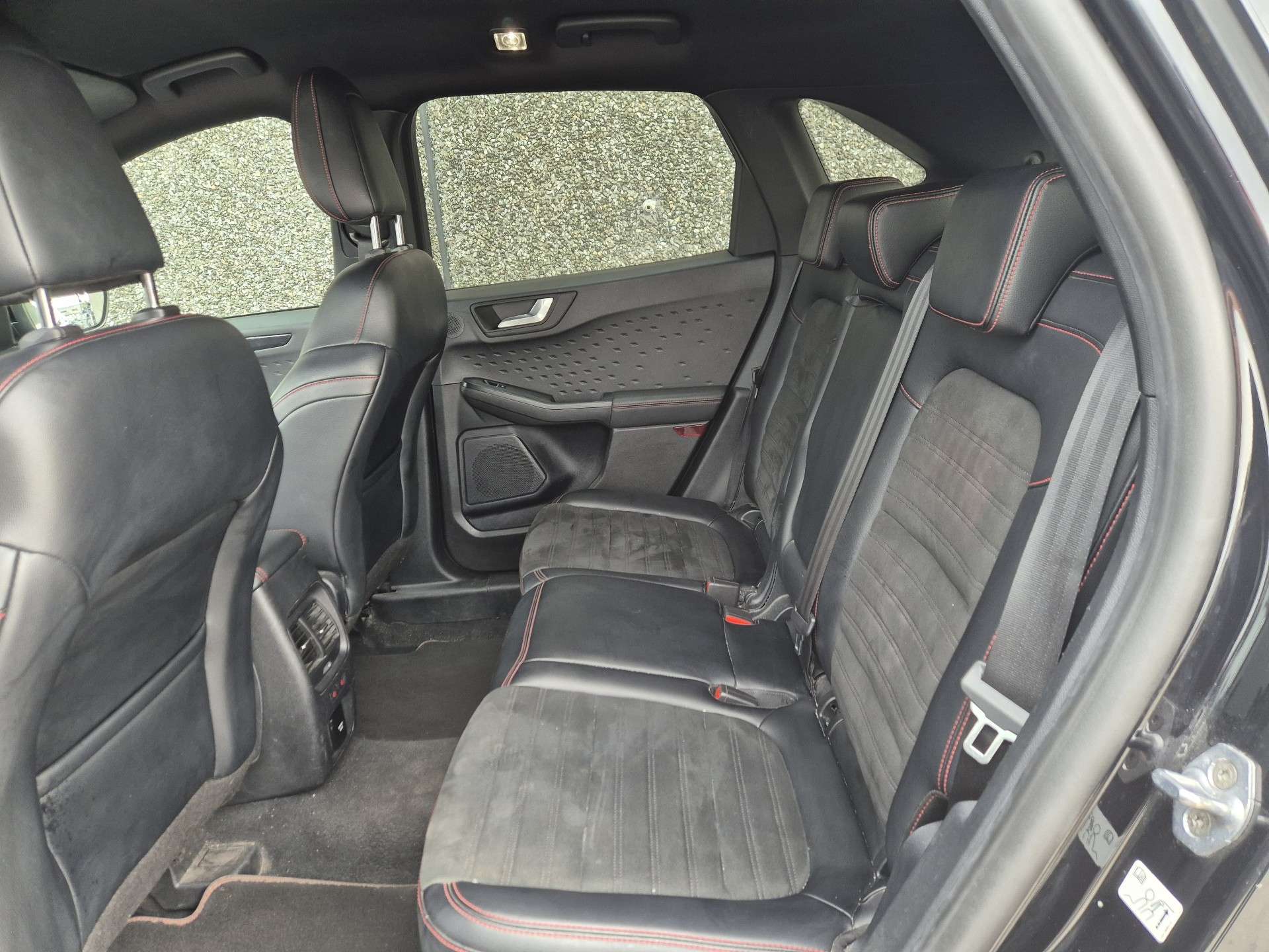Ford Kuga 1.5 TDCi ST-LINE//CARPLAY//GPS/GARANTIE 12M