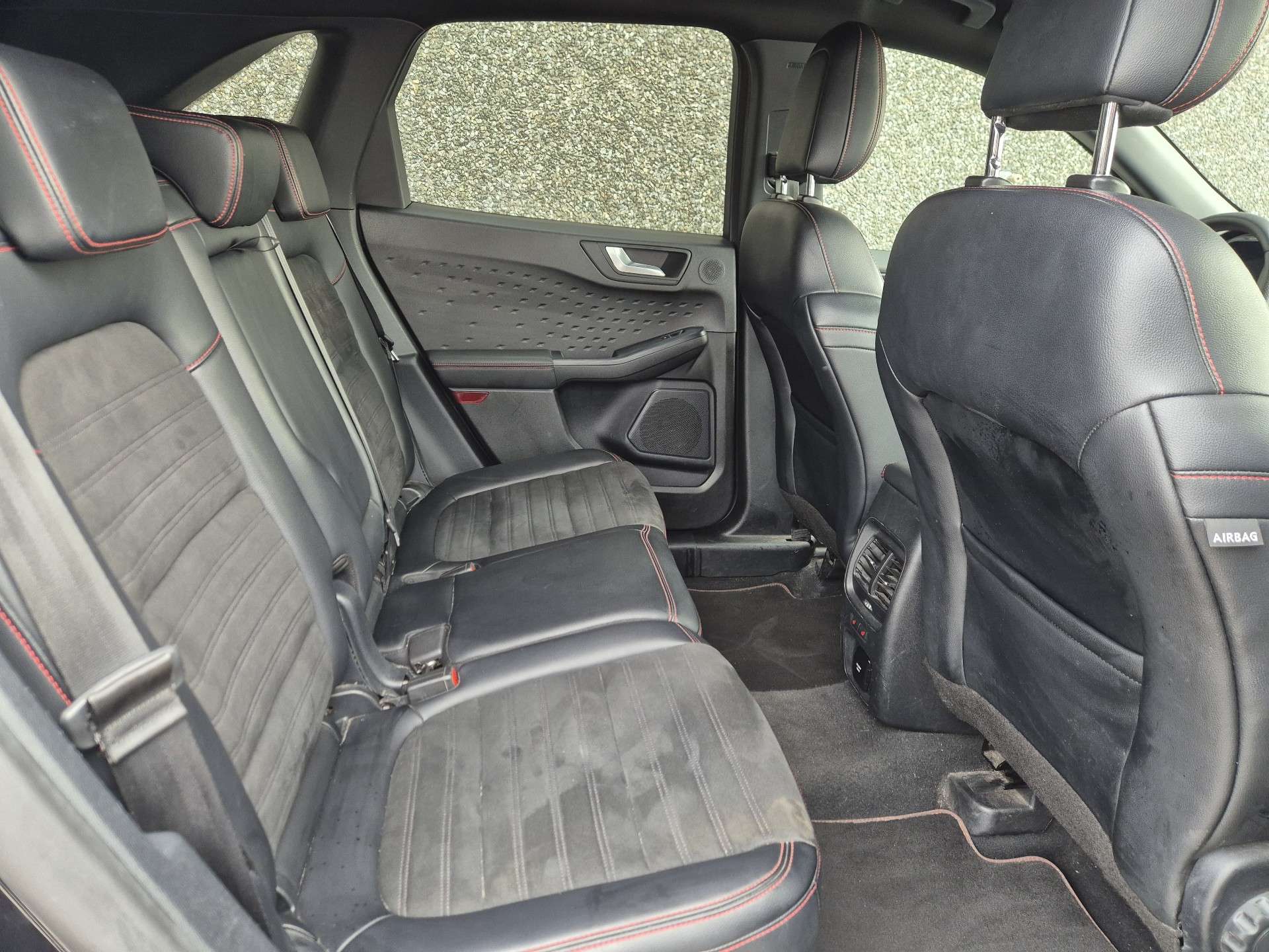 Ford Kuga 1.5 TDCi ST-LINE//CARPLAY//GPS/GARANTIE 12M