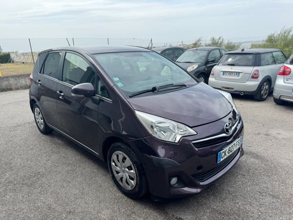 Toyota Yaris Verso Toyota VERSO-S 100 VVT-I DYNAMIC, Monospace