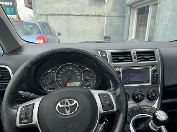 Toyota Yaris Verso Toyota VERSO-S 100 VVT-I DYNAMIC, Monospace