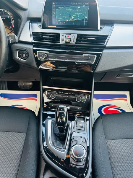 Bmw Serie 2 (F44) GRAN COUPE 216D BUSINESS DESIGN AUTO
