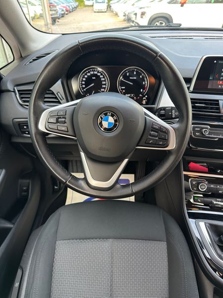 Bmw Serie 2 (F44) GRAN COUPE 216D BUSINESS DESIGN AUTO
