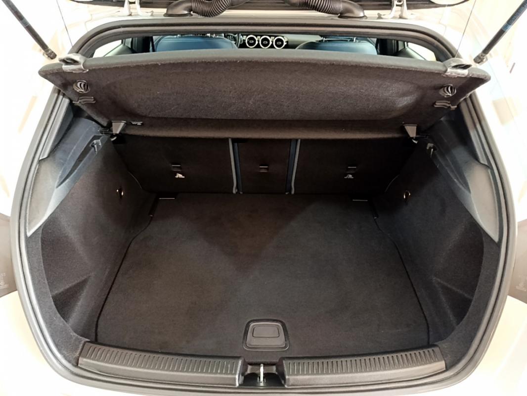 Mercedes-Benz Classe A Compact IV 180 d Business Line 7G-DCT