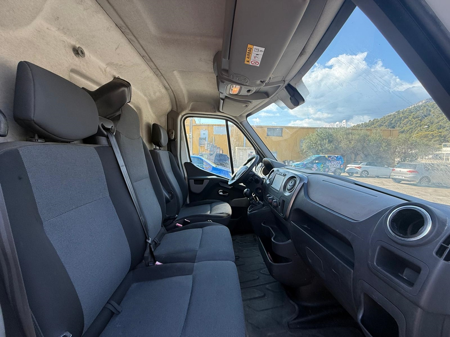 Renault MASTER III FG F3300 L2H2 2.3 DCI 130CH CONFORT EURO6