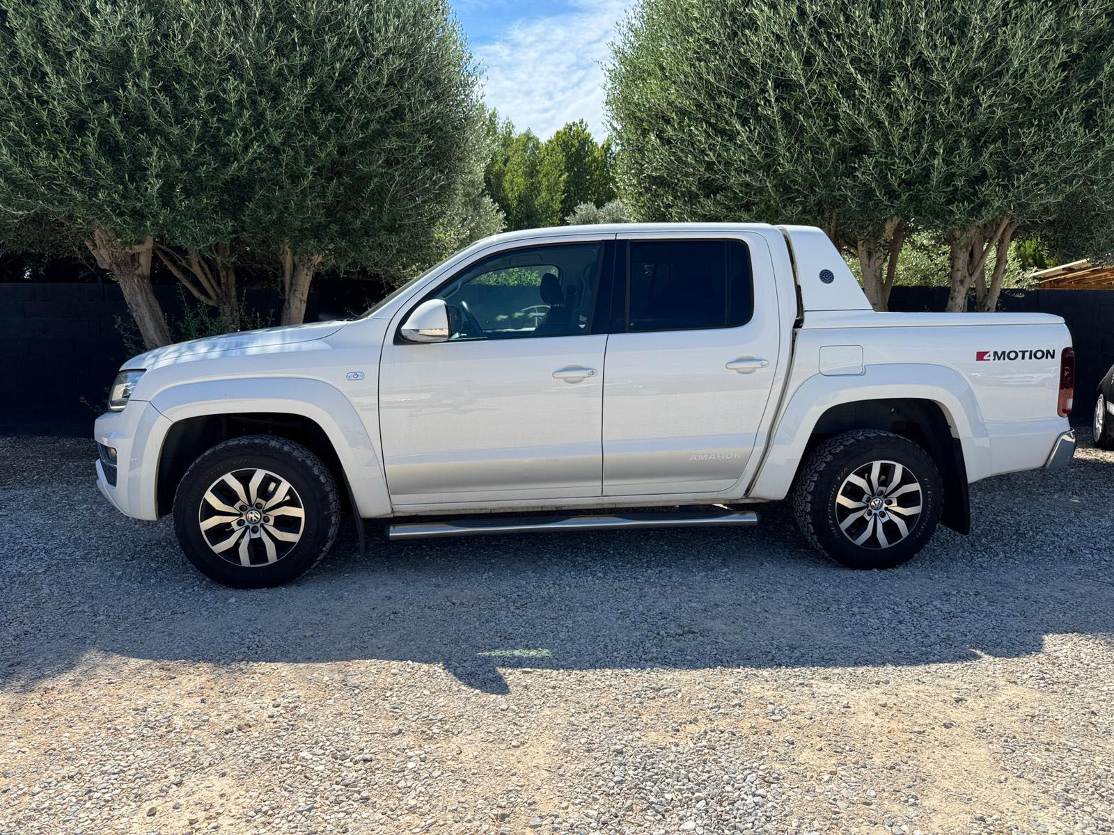 Volkswagen Amarok (3) 3.0 V6 TDI 224 4MOTION CARAT AUTO