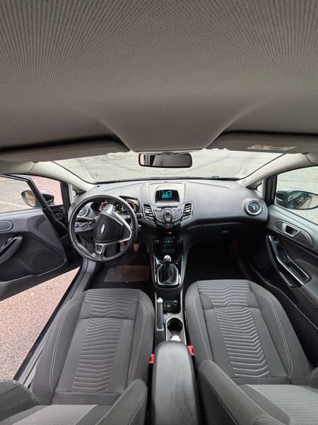 Ford Fiesta V (2) 1.6 TDCI 95 ECONETIC S&amp;S BUSINESS 3P