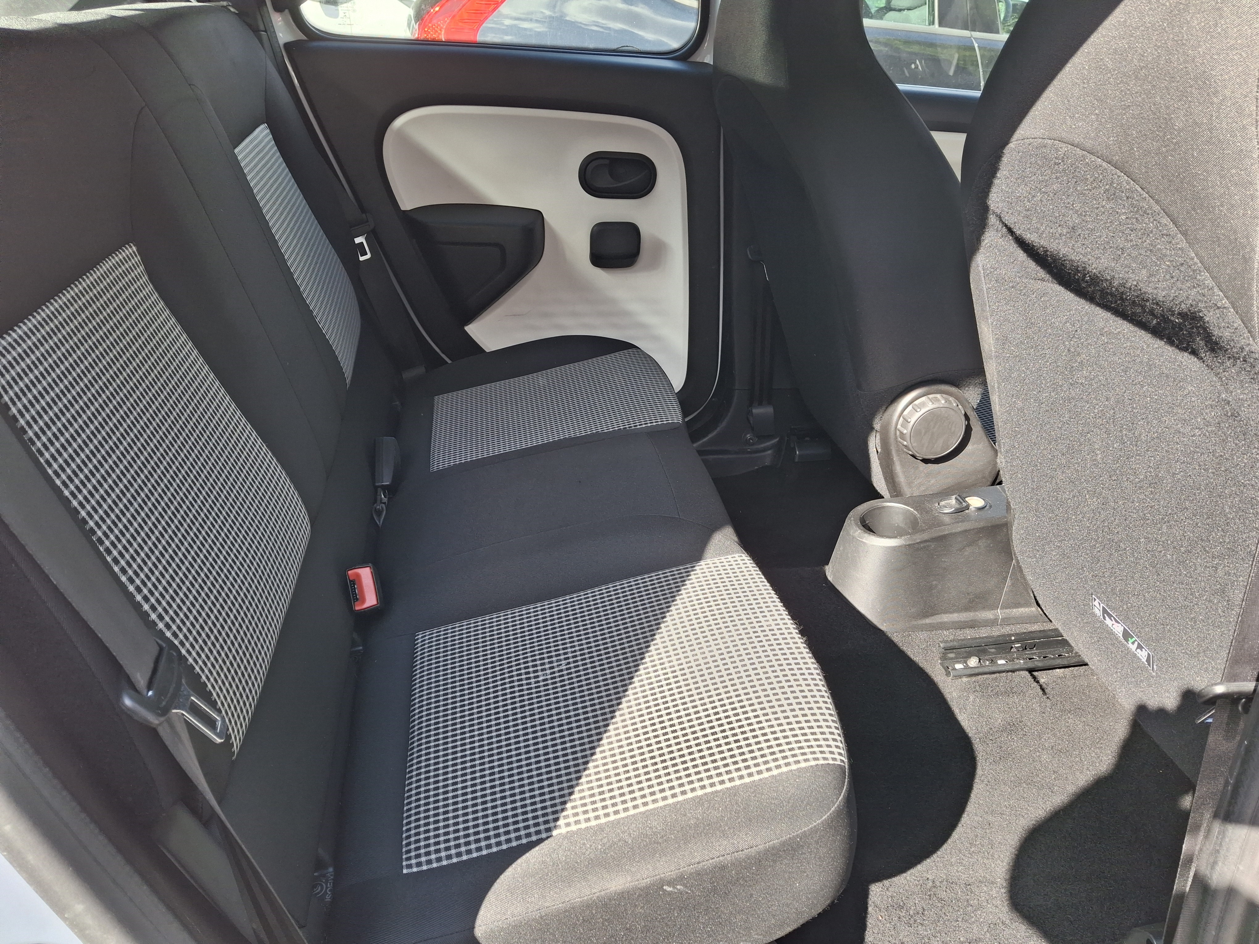 Renault Twingo III 1.0 SCE 70 LIFE E6C