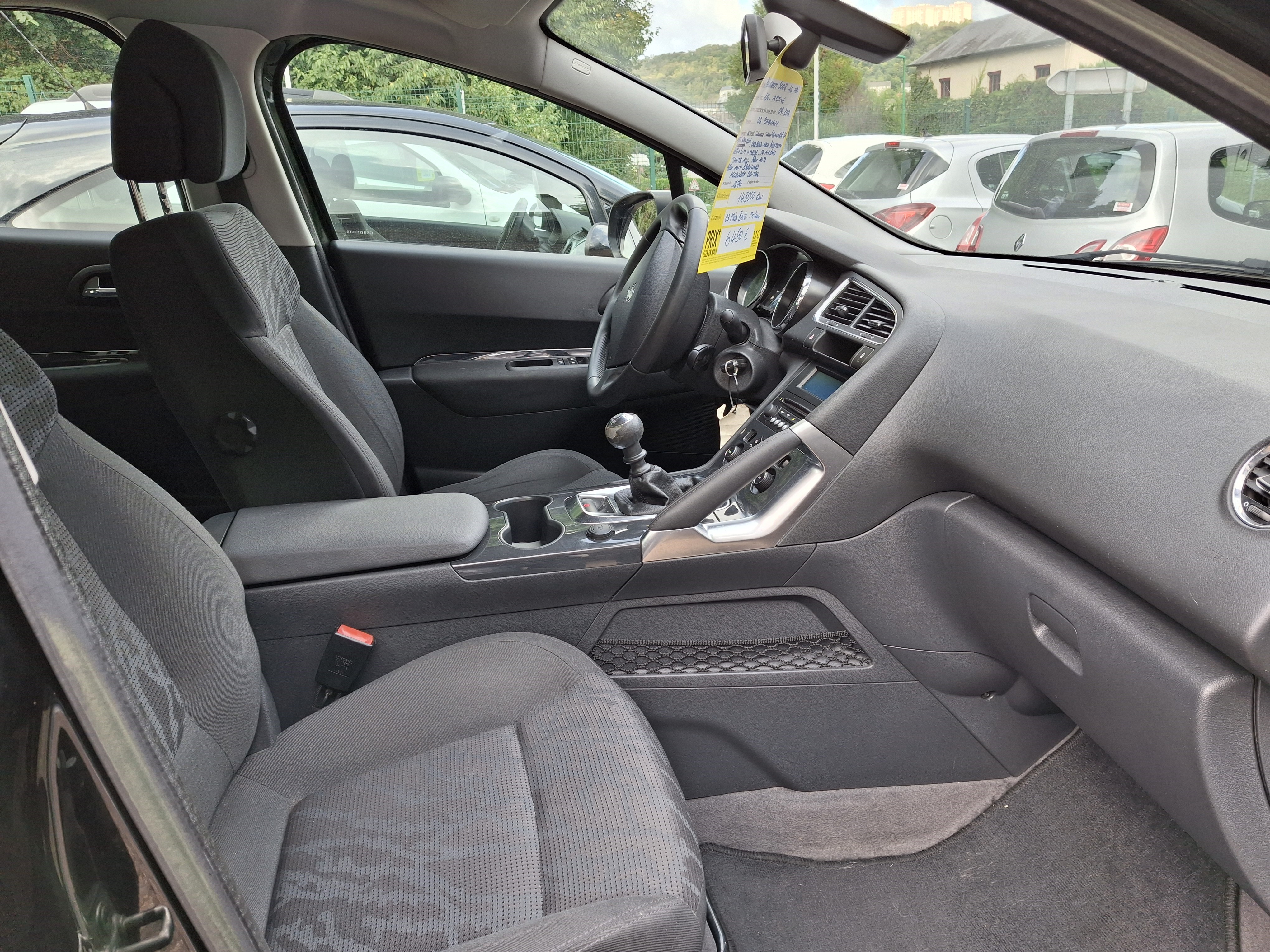 Peugeot 3008 1.6 HDI/110/ACTIVE/143000 KMS/TRES PROPRE