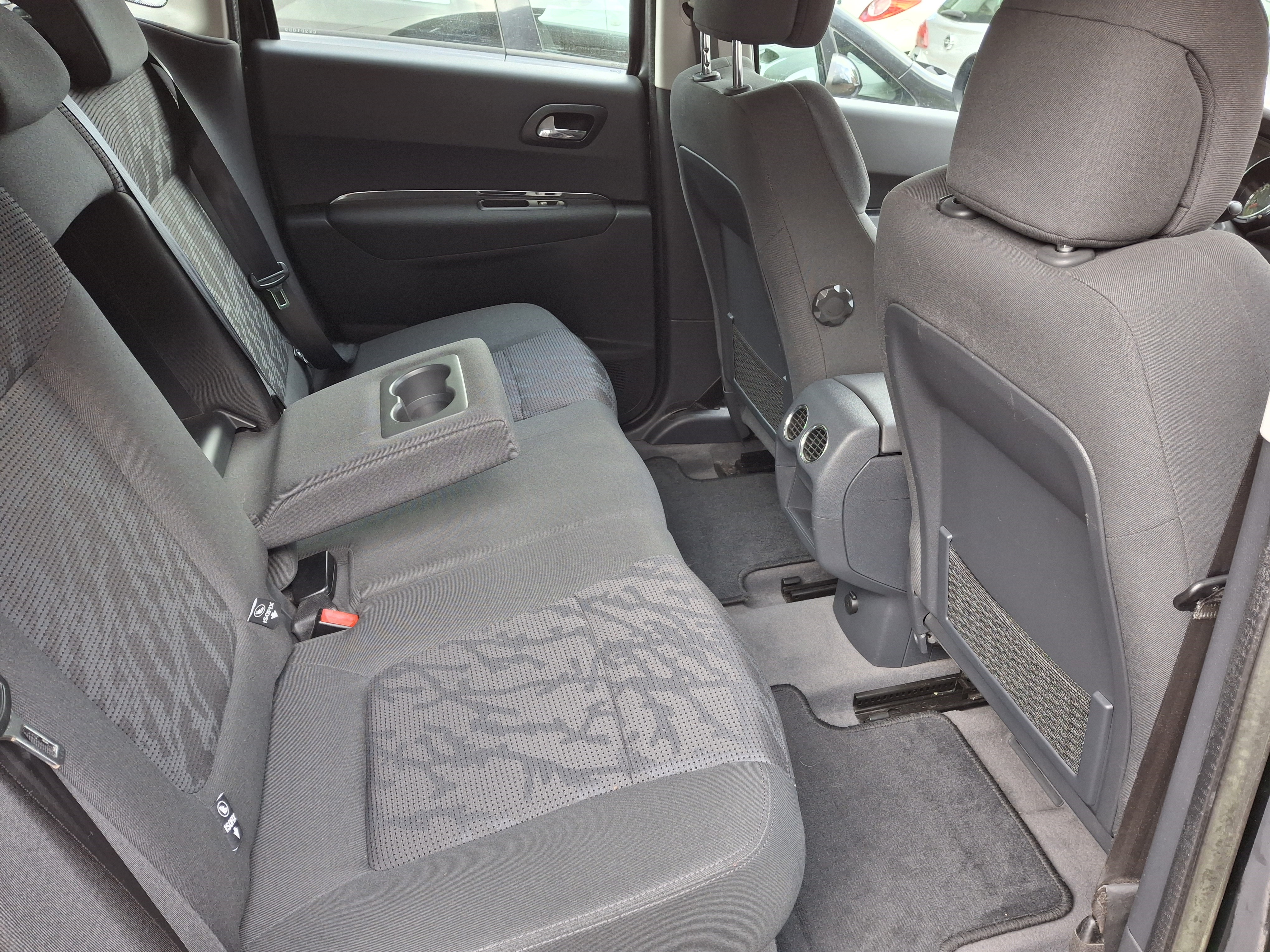 Peugeot 3008 1.6 HDI/110/ACTIVE/143000 KMS/TRES PROPRE