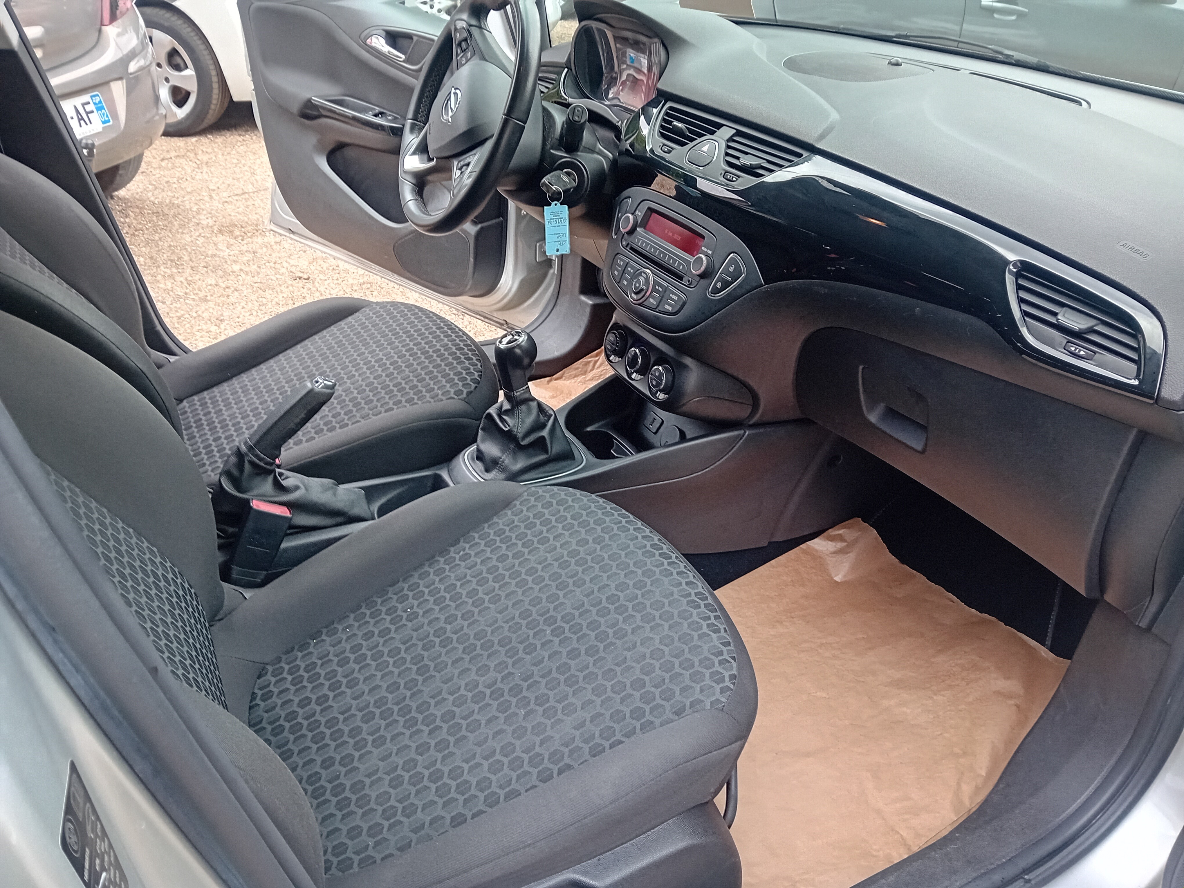 Opel Corsa V 1.4 90 COLOR EDITION 5P