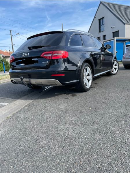 Audi A4 Allroad (2) 2.0 TDI 177 AMBITION LUXE QUATTRO S TRONIC