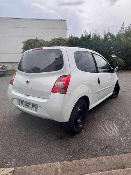 Renault Twingo II (2) 1.2 LEV 75 AUTHENTIQUE ECO2