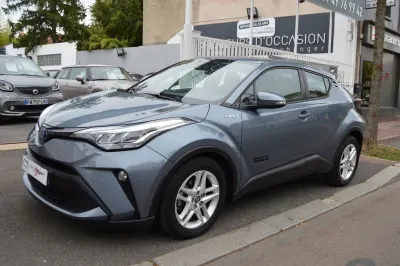 Toyota C-HR 122H DYNAMIC 2WD E-CVT MY22