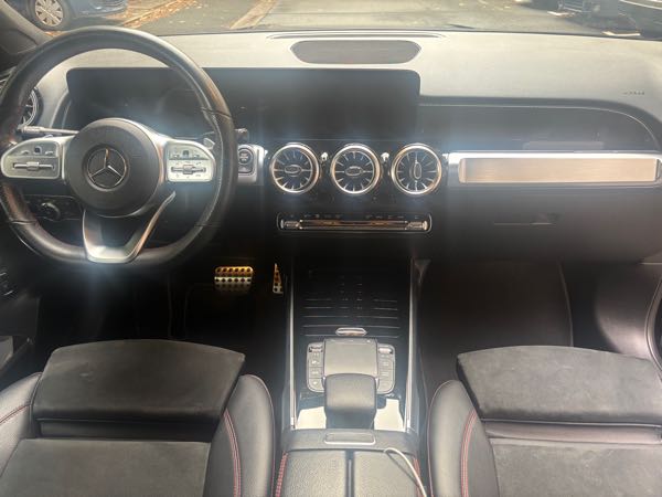 Mercedes-Benz Glb 200 D AMG LINE