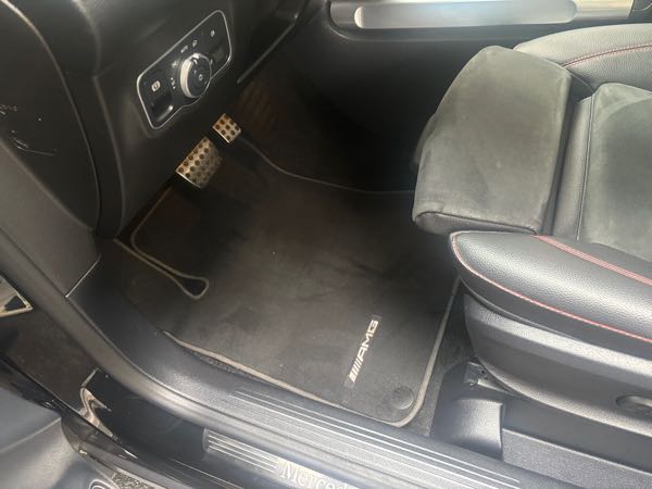 Mercedes-Benz Glb 200 D AMG LINE