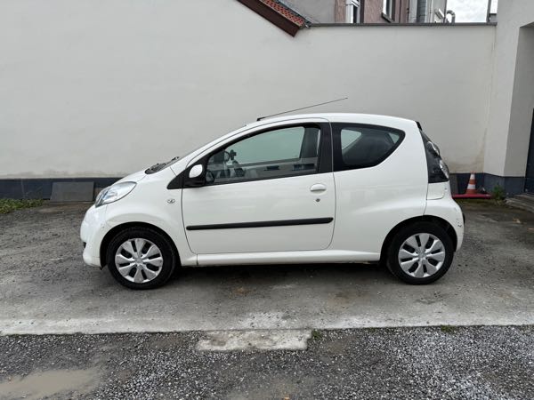 Citroen C1 Citroën C1 Essence – 2011 – vitre électriqu