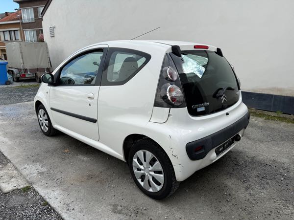 Citroen C1 Citroën C1 Essence – 2011 – vitre électriqu