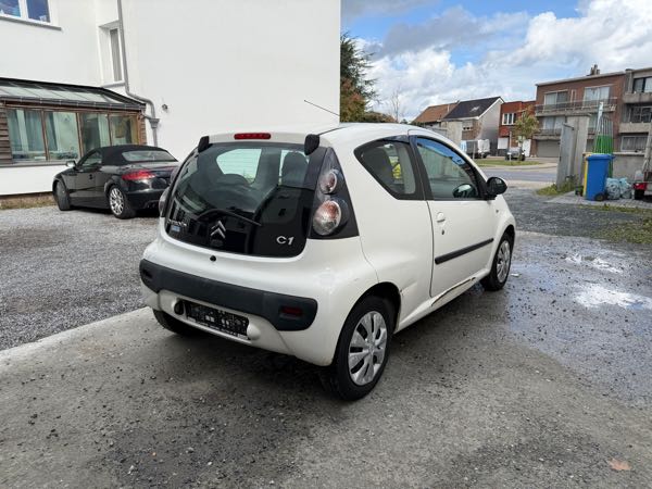 Citroen C1 Citroën C1 Essence – 2011 – vitre électriqu