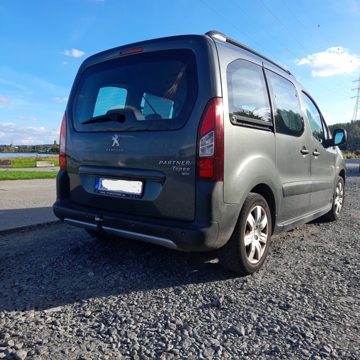 Peugeot Partner Tepee II 1.6 HDI 92 OUTDOOR