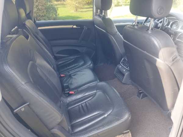 Audi Q7 (2) 3.0 V6 TDI 204 AMBIENTE 7PL