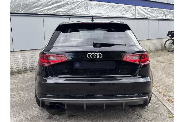 Audi A3 III (2) BERLINE 30 TFSI 115