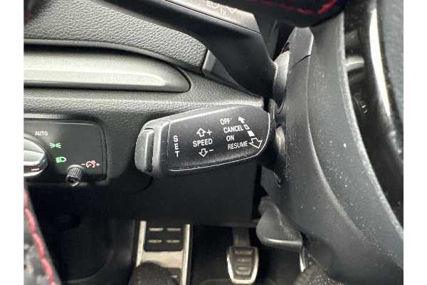 Audi A3 III (2) BERLINE 30 TFSI 115