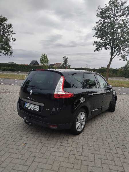 Renault Grand Scenic III (3) 1.2 TCE 130 ENERGY EXPRESSION 5PL