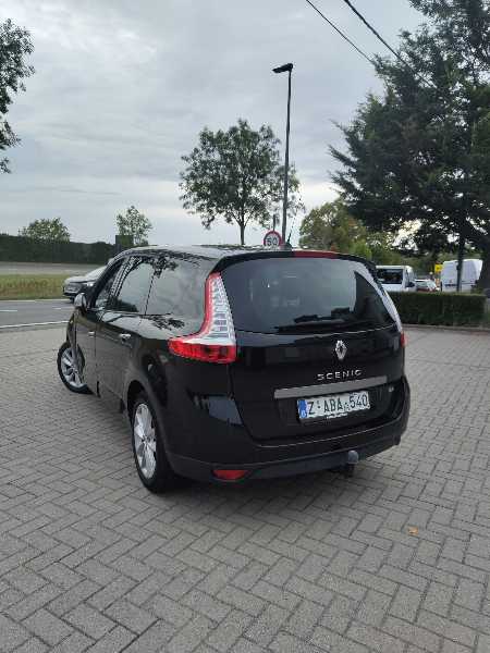 Renault Grand Scenic III (3) 1.2 TCE 130 ENERGY EXPRESSION 5PL
