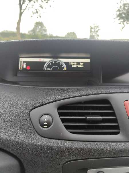 Renault Grand Scenic III (3) 1.2 TCE 130 ENERGY EXPRESSION 5PL