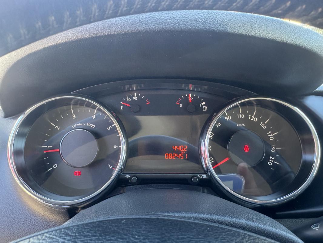 Peugeot 3008 131CV ALLURE BVM6/ DISTRI OK/ GARANTIES 12 MOIS