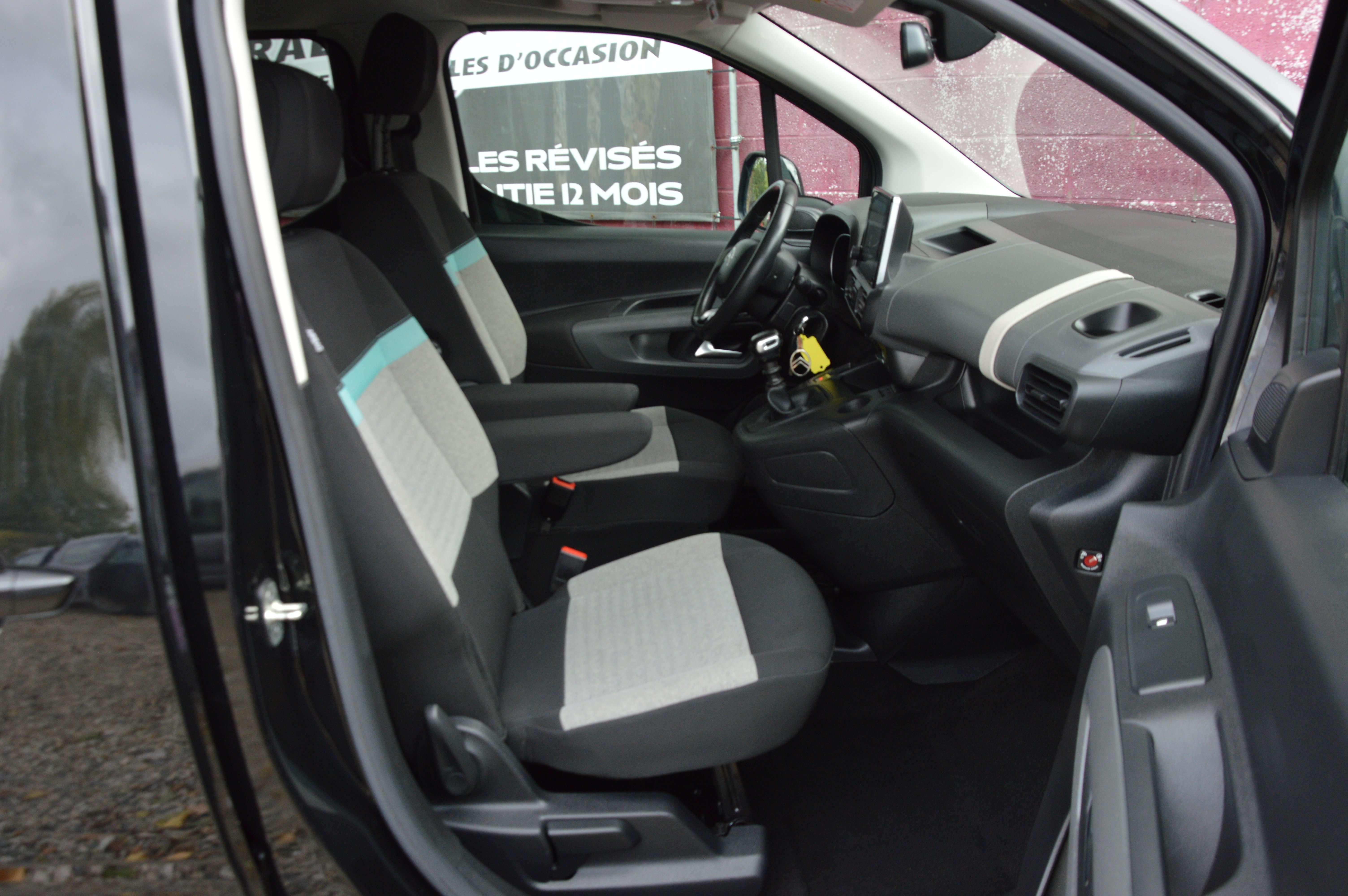 Citroen Berlingo 1.5BlueHDi M Shine NAV CAM CLIM 59.978KM