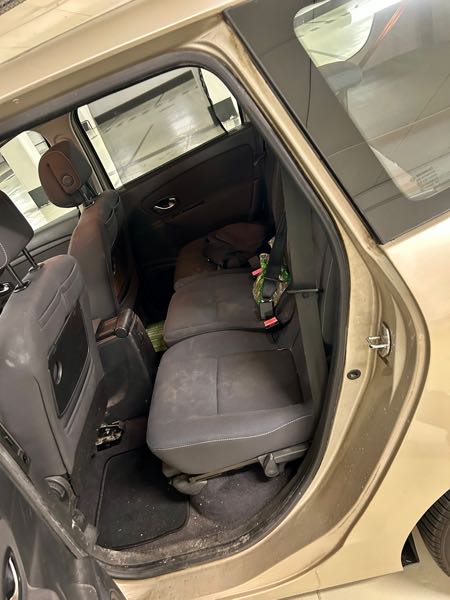 Renault Grand Scenic III 1.5 DCI 105 CARMINAT TOMTOM 7PL