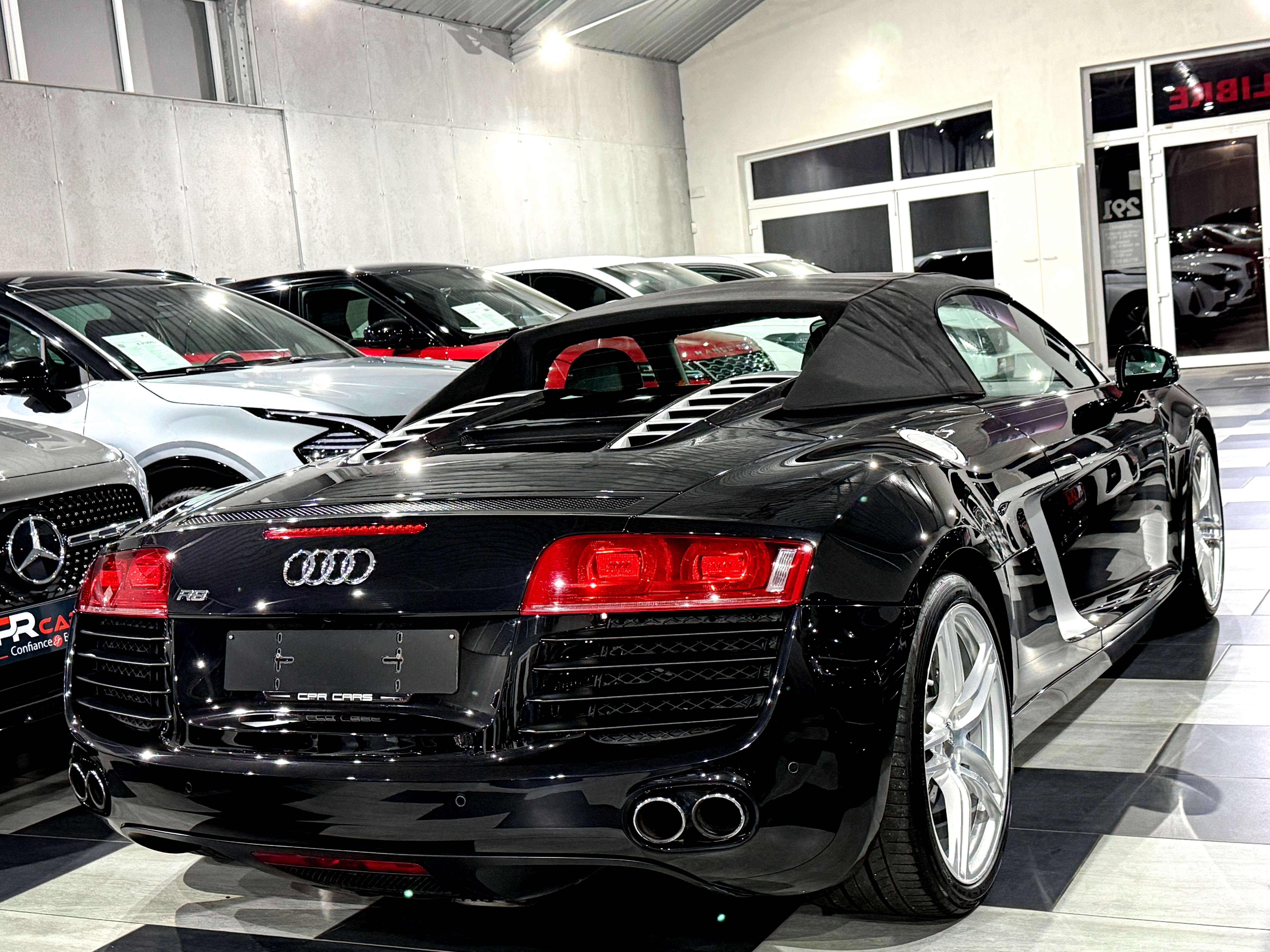 Audi R8 Spyder 4.2i V8 Quattro FSI S-Tronic Full Hist.