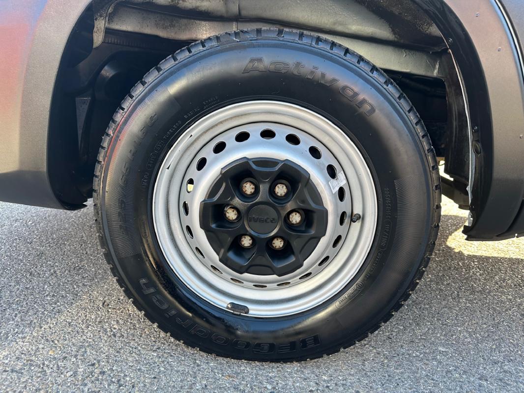 Iveco Daily PLATEAU FIXE PORTE VOITURE TVA PRIX TTC