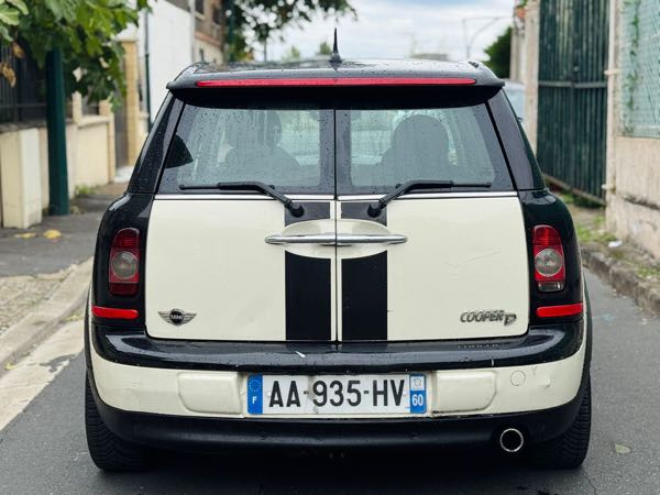 Mini Clubman II CLUBMAN 1.6 D 110 COOPER PACK CHILI BVA6