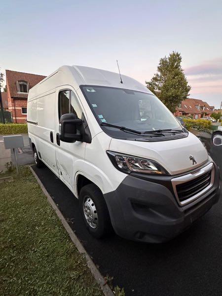Peugeot Boxer II 2.2 HDI 110 CONFORT 330 L2H2