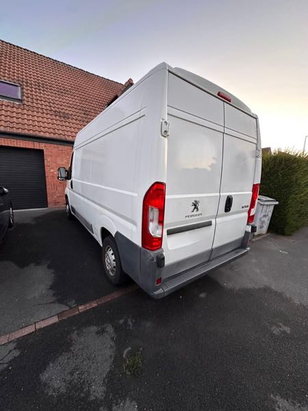 Peugeot Boxer II 2.2 HDI 110 CONFORT 330 L2H2