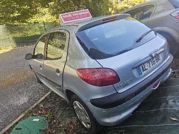 Peugeot 206 Peugeot 206 1.4i