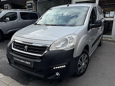 Peugeot Partner Utilitaire 1.6 BlueHDi Airco Gps 2Place RadarReclt